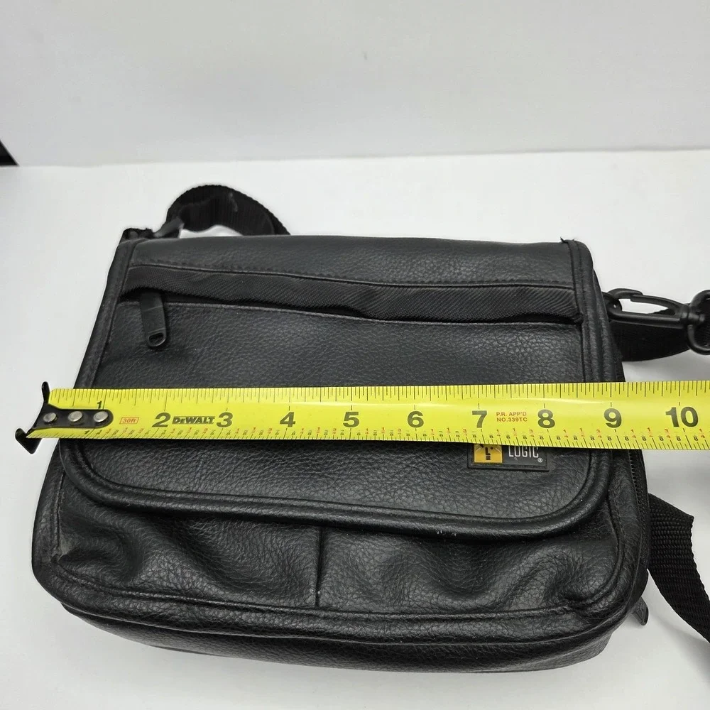 Case Logic Black Camera Bag Shoulder Strap Padded Organizer DSLR Film